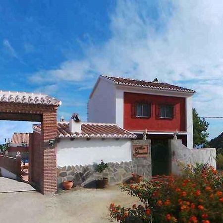 Villa Alvarez Nerja Bagian luar foto